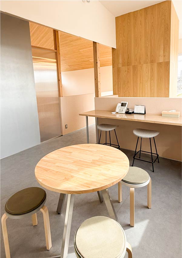 新社屋内観