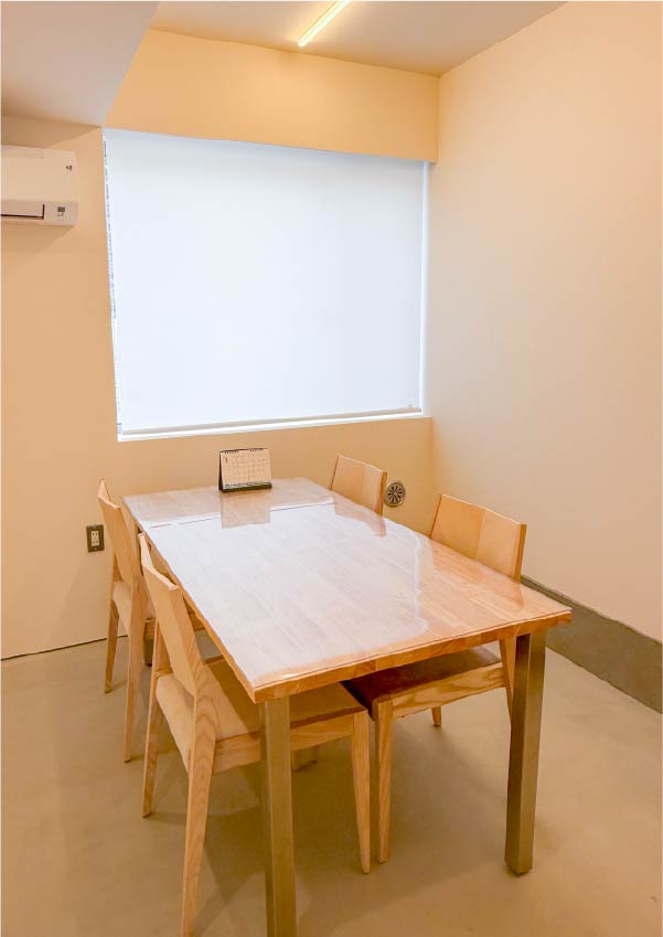 新社屋内観